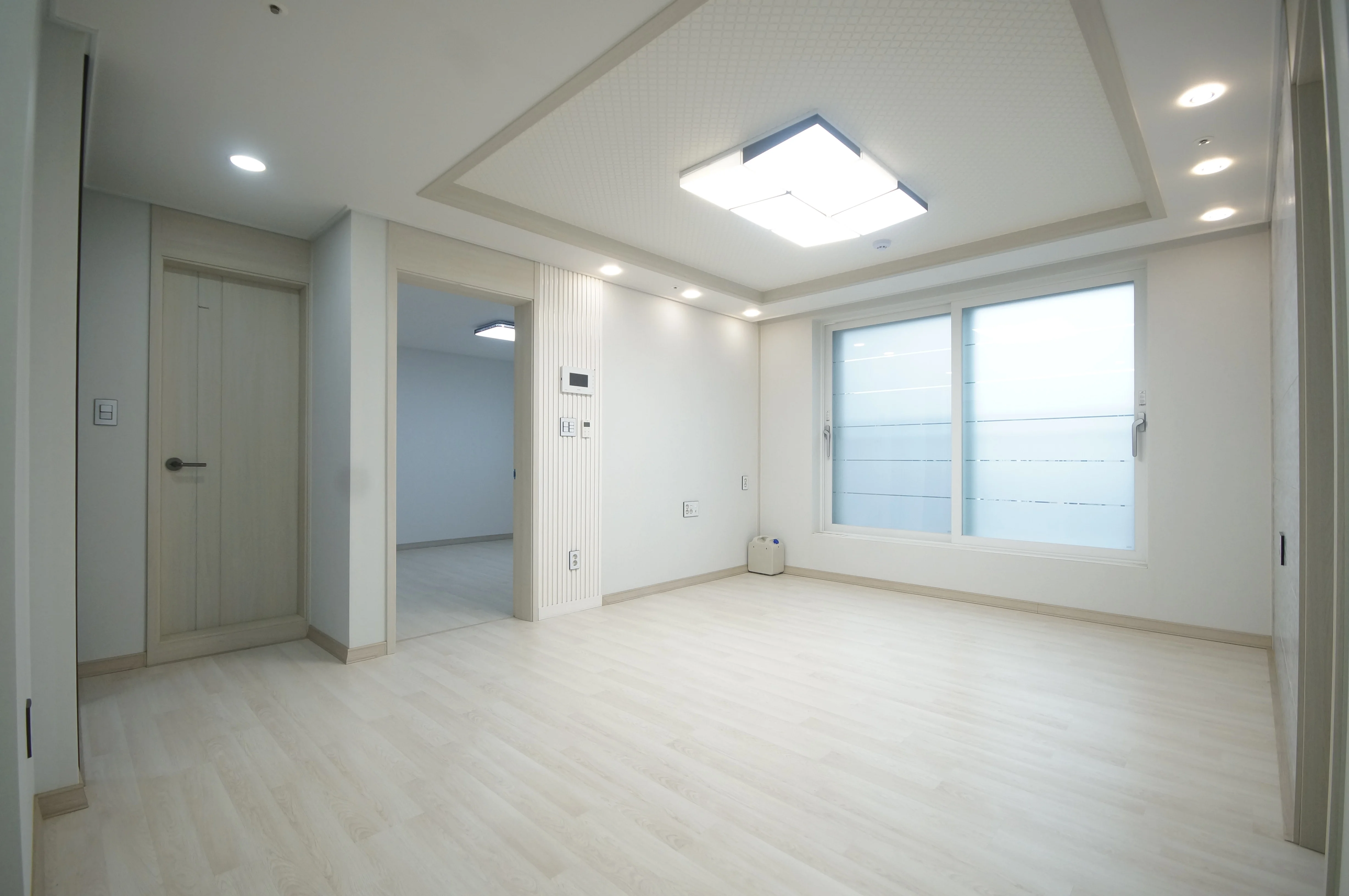 용인시 처인구 김량장동 2룸 투룸 신축빌라 거실