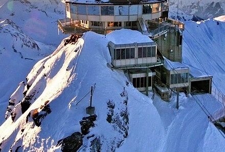 근로자휴가지원