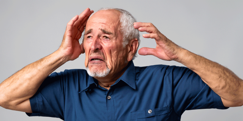 어지러워 하는 노인