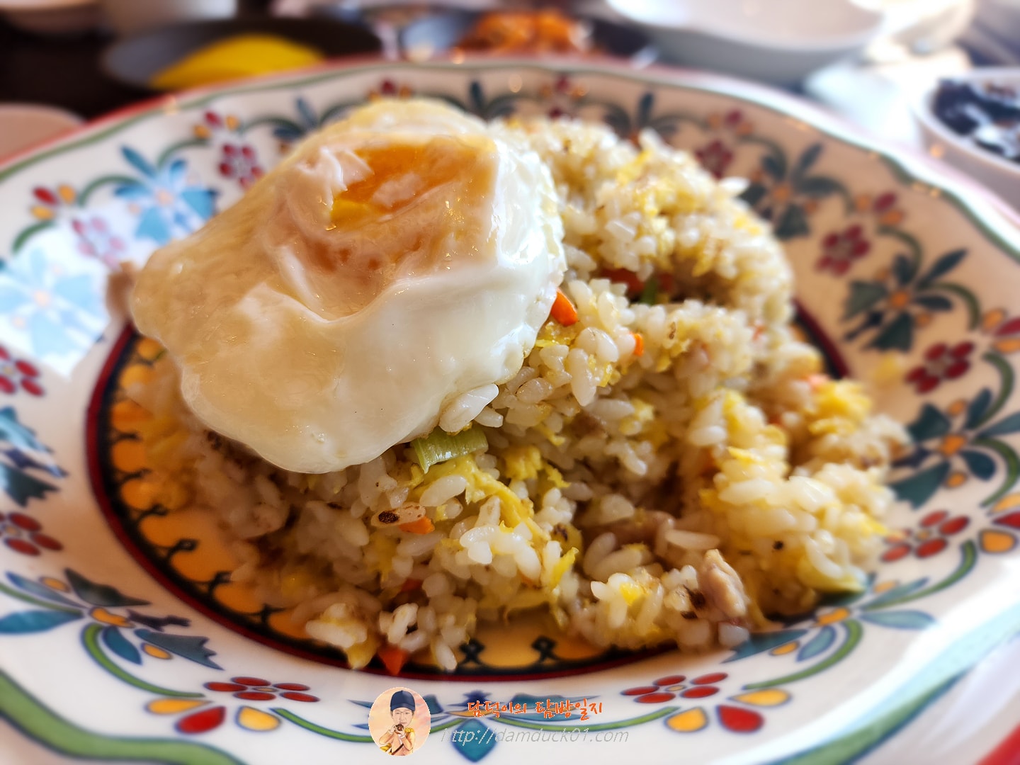 옛날볶음밥 + 후라이