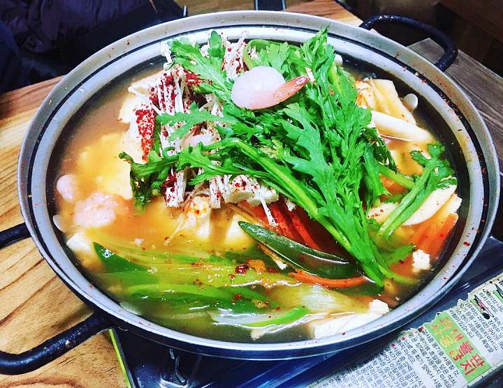 백반기행 신소율 편 해물두부전골 손두부 두부구이 해물 칼국수 비지찌개 원주 맛집 소개