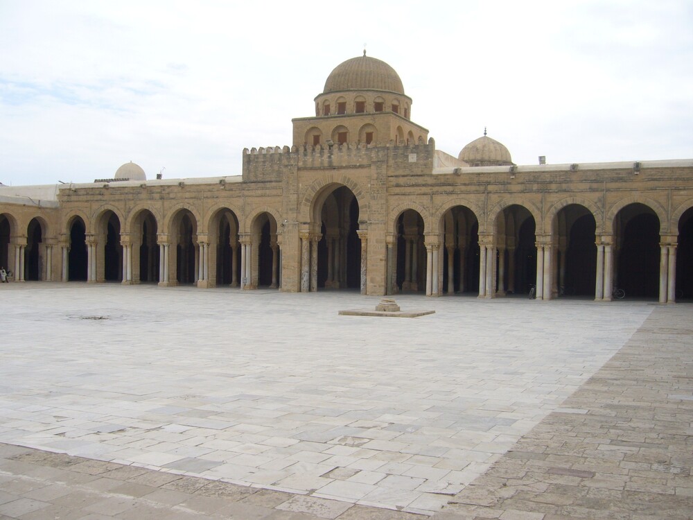 튀니지 카이루안 순례길 유네스코 세계문화유산 이슬람문화 아글라브저수지 모스크