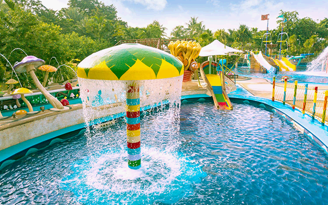 TODDLER'S POOL