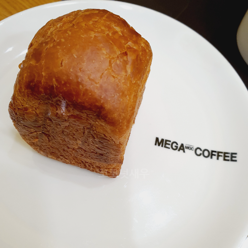 메가커피 식빵