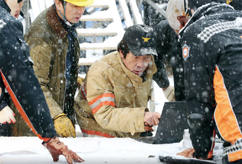 영화 터널 줄거리