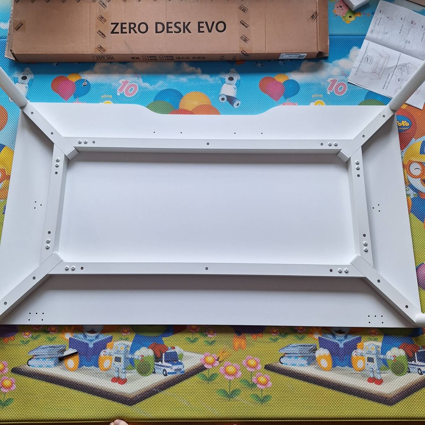 209애비뉴 제로데스크 에보 컴퓨터책상