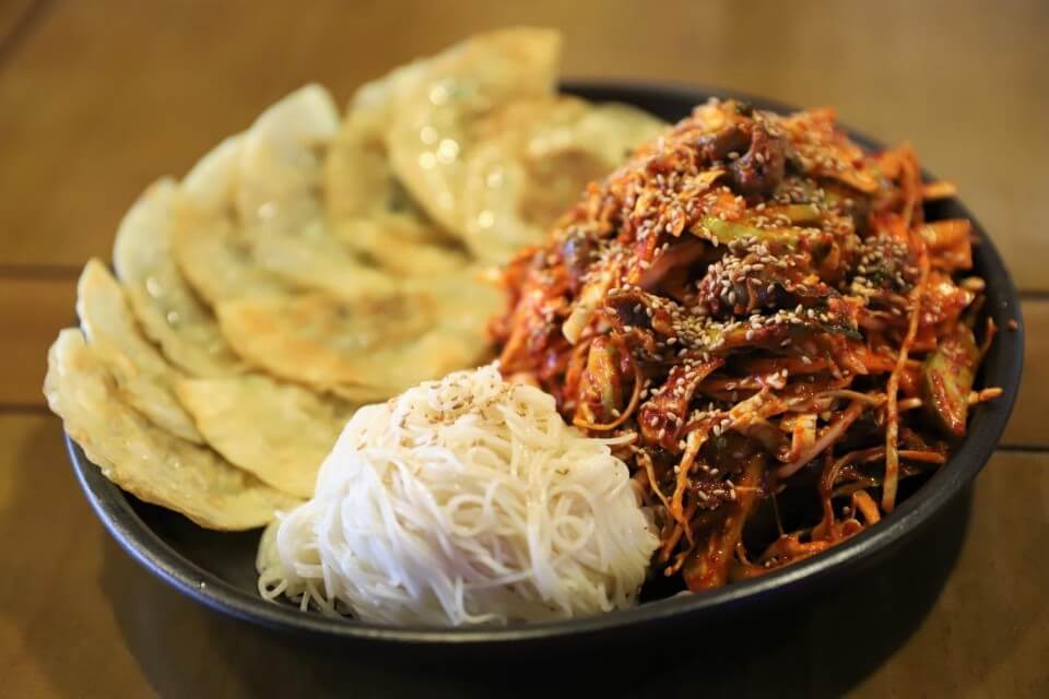 생생정보통 통오징어튀김 국물족발 포천 맛집