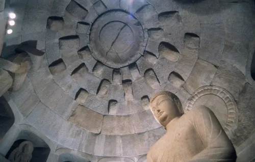 Gyeongju Bulguksa Temple, Seokguram Grotto, UNESCO World Heritage, Silla architecture.