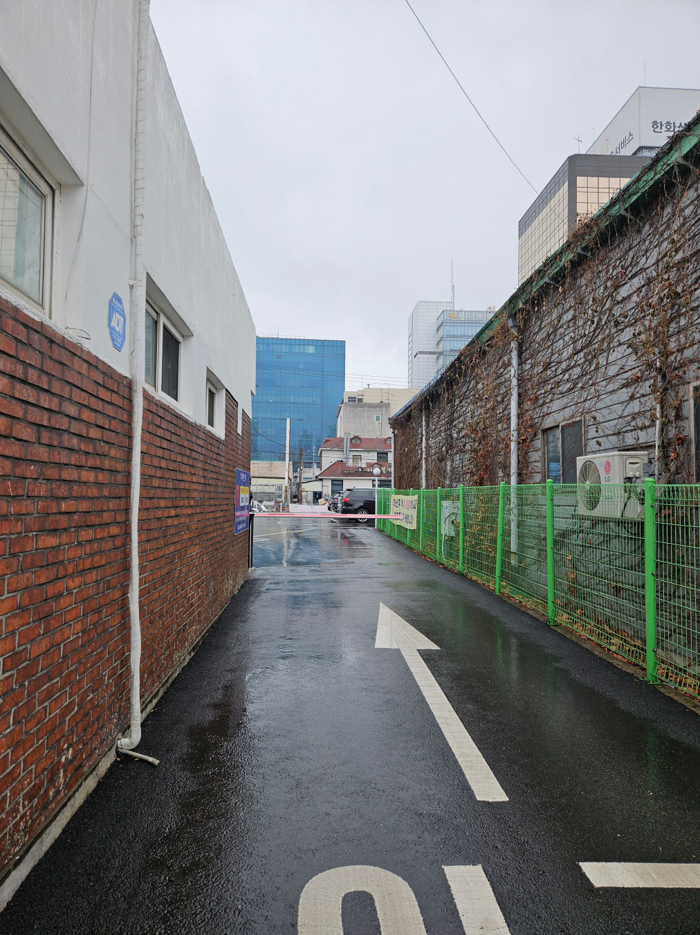 유정장어 주차장