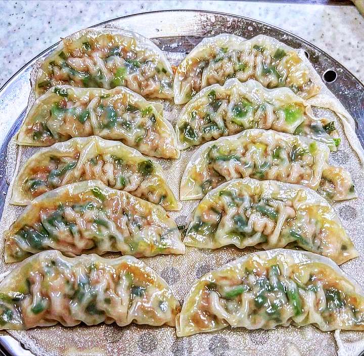 회기 식당 손만두 42년 내공 만두 장인의 속이 꽉 찬 인생 인생극장 마이웨이 맛집 추천