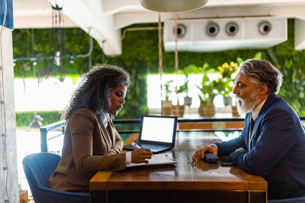정부&middot;민간 직업훈련 지원제도 한눈에 보기