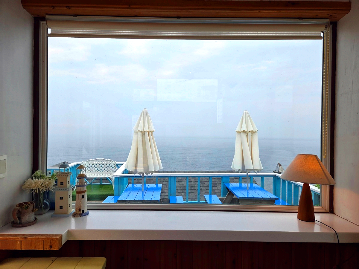 동해 묵호 논골담길 카페 6곳 모두 보기&amp;#44; 오션뷰 명당부터 감성 당고 맛집까지