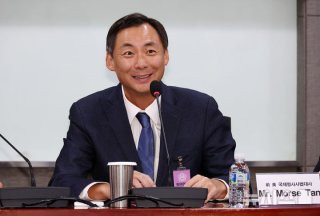 모스 탄 대사 부정선거론