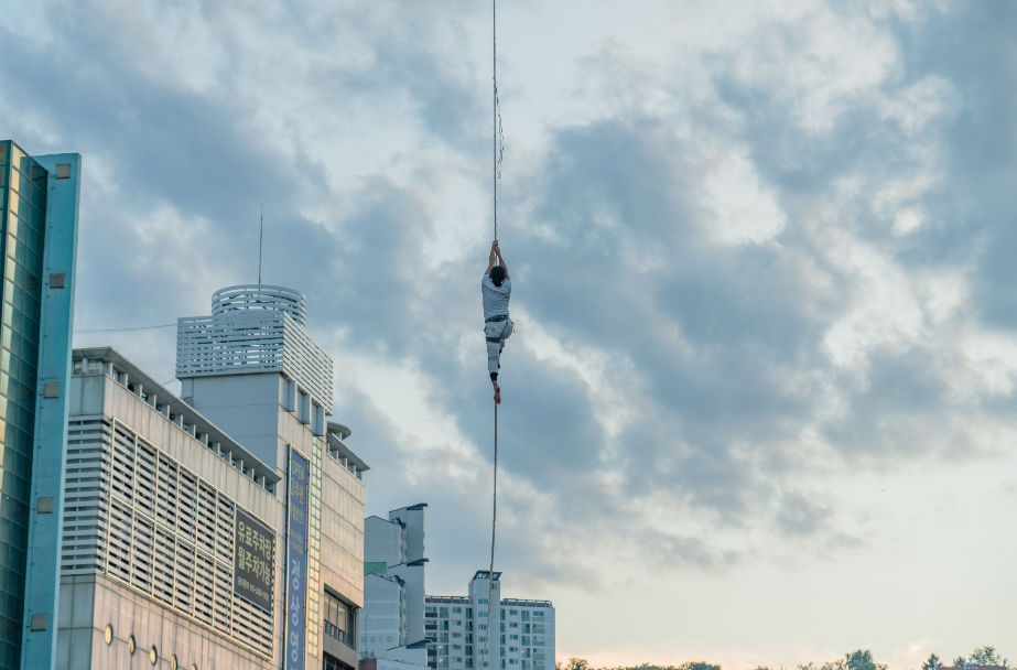 어머니 당신의 서커스를 보여주오