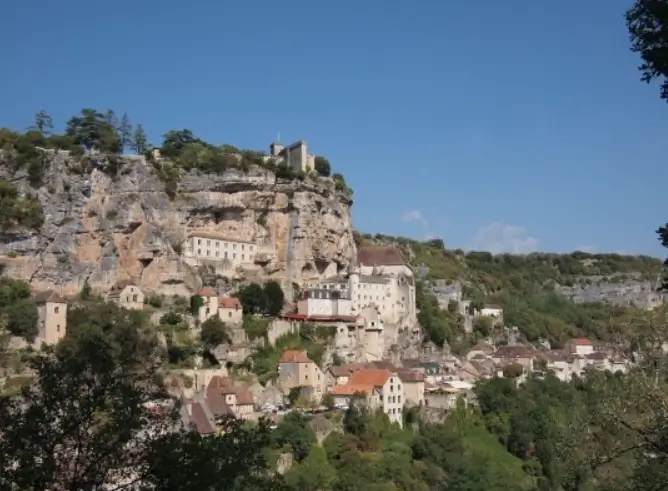 로카마두르 마을