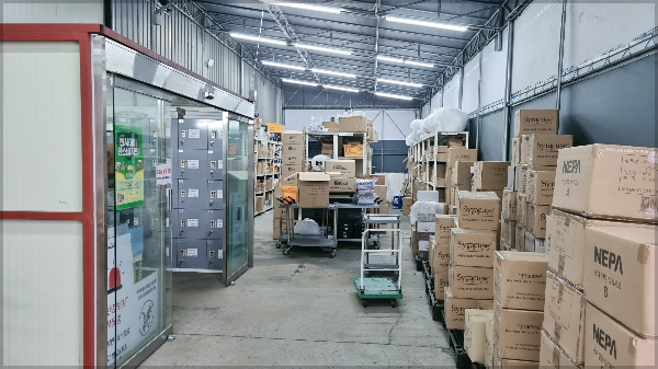 일산 모드니 매장 입구