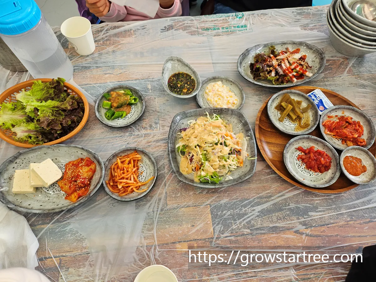 통영밥집 가온 샐러드, 기본찬