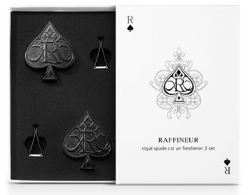 라피네르 로얄 스페이드 스톤형 차량용 방향제 튜베로즈앤로즈 본품 딥블랙 2p 세트, 1세트