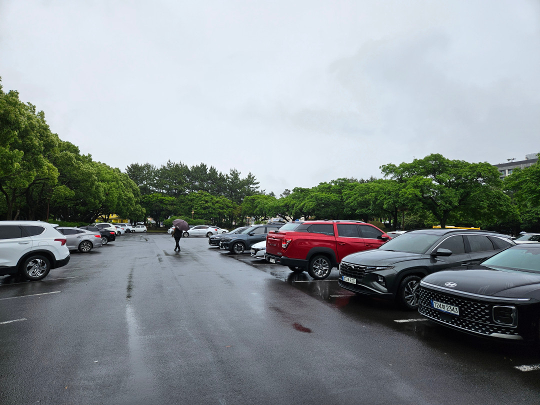 중문 천제연 폭포 주차장