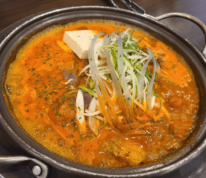 생방송투데이 가마솥 김치찜 경기 수원 소문의 맛집