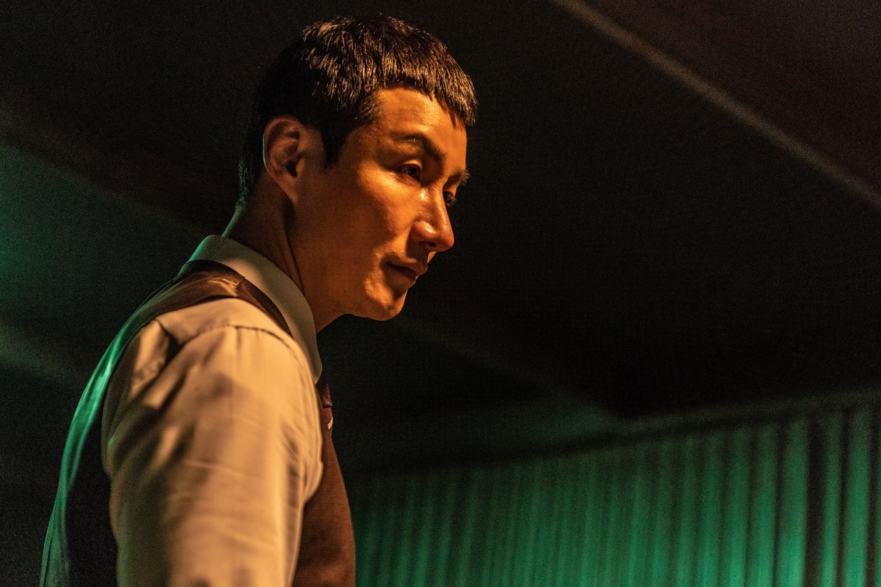 더러운 돈에 손대지 마라