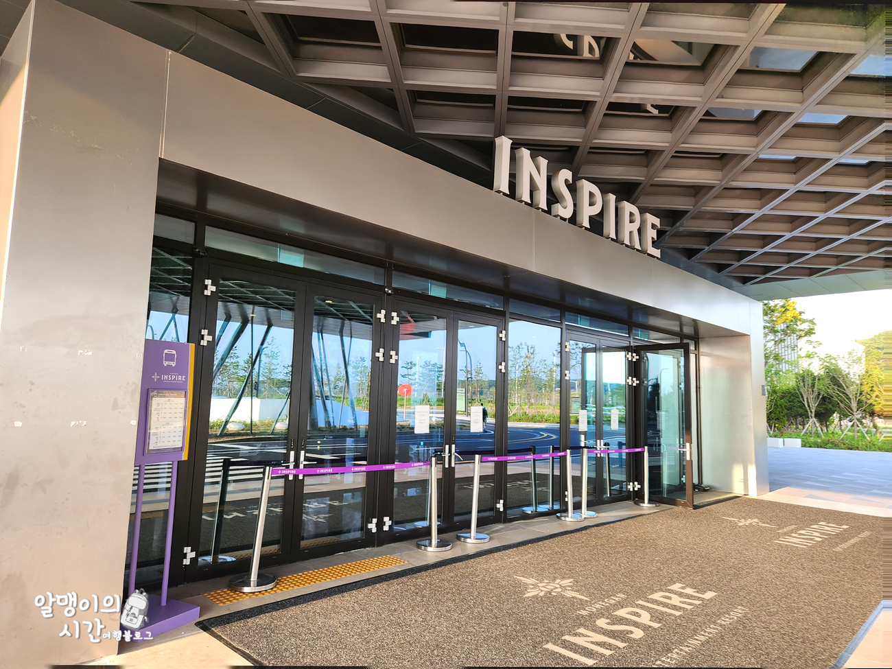 영종도 인스파이어 오로라 고래쇼 보는 최고 효율 동선(시간, 가까운 주차장, 주차비) - undefined - 5. 인스파이어 고래쇼 직관 후기 영종도 인스파이어 오로라 고래쇼 보는 최고 효율 동선(시간, 가까운 주차장, 주차비) - undefined - 5. 인스파이어 고래쇼 직관 후기