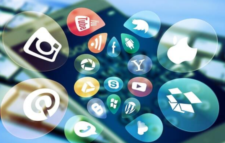 스마트폰은 우리 일상의 필수품