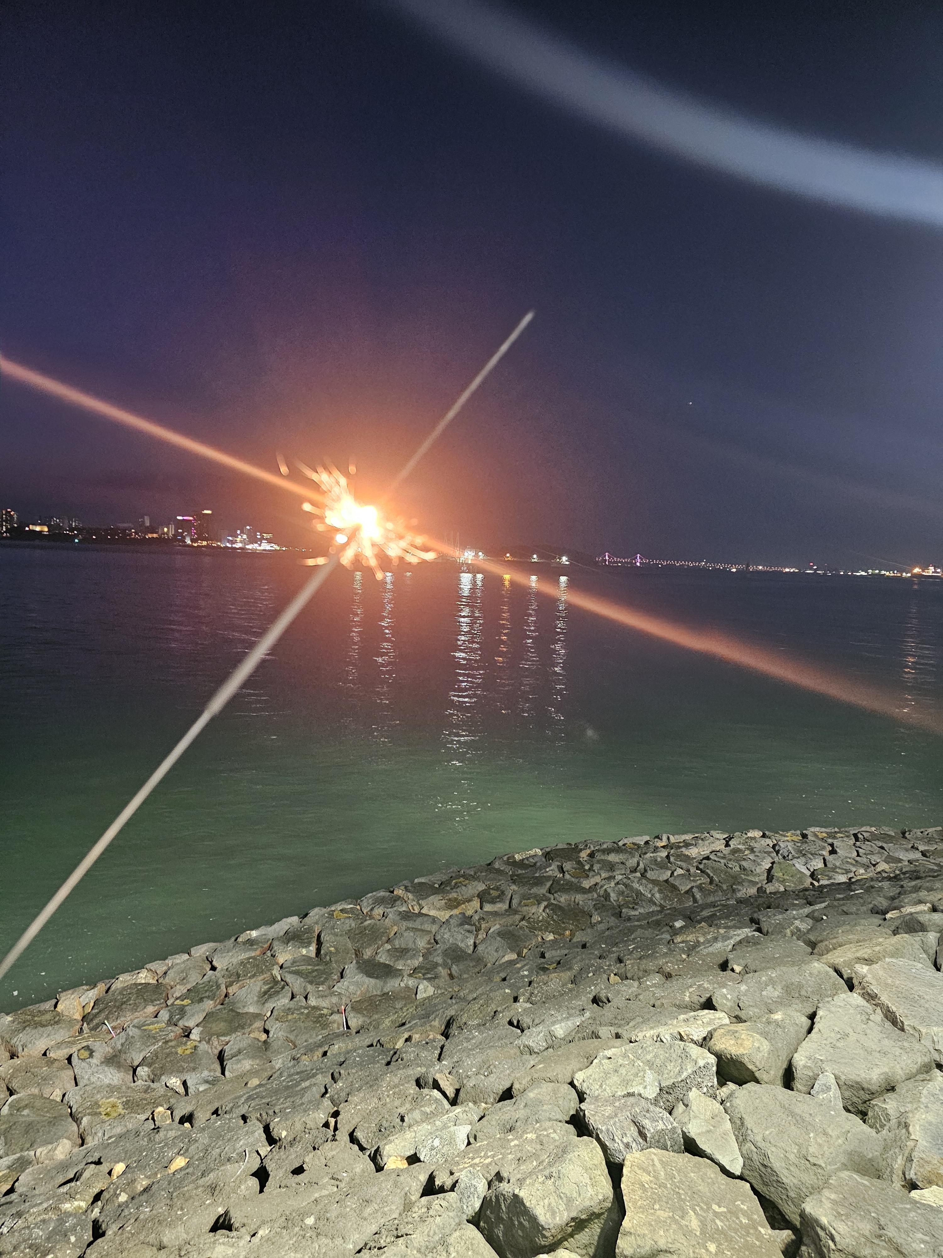 월미도 바다 폭죽 바다풍경