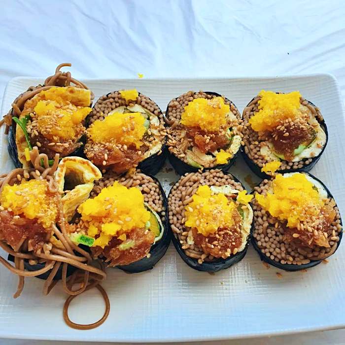 생방송 오늘저녁 강릉 강문 해변 밥 대신 메밀면을 넣은 메밀 김밥 맛집