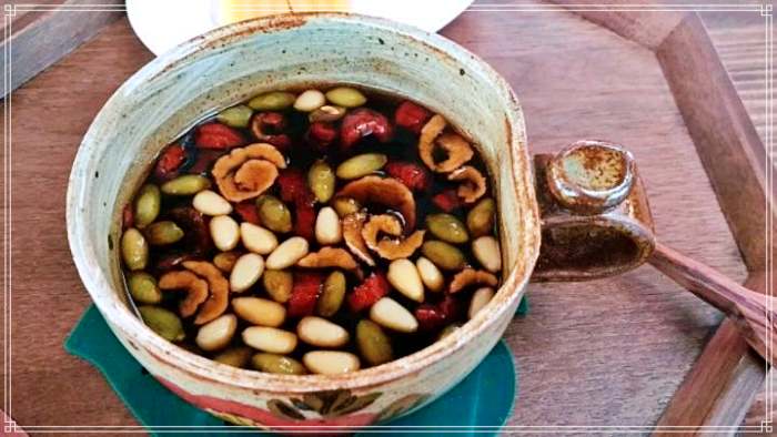 밀양 아리랑시장 맛집 레트로 카페, 직접 달인 쌍화차