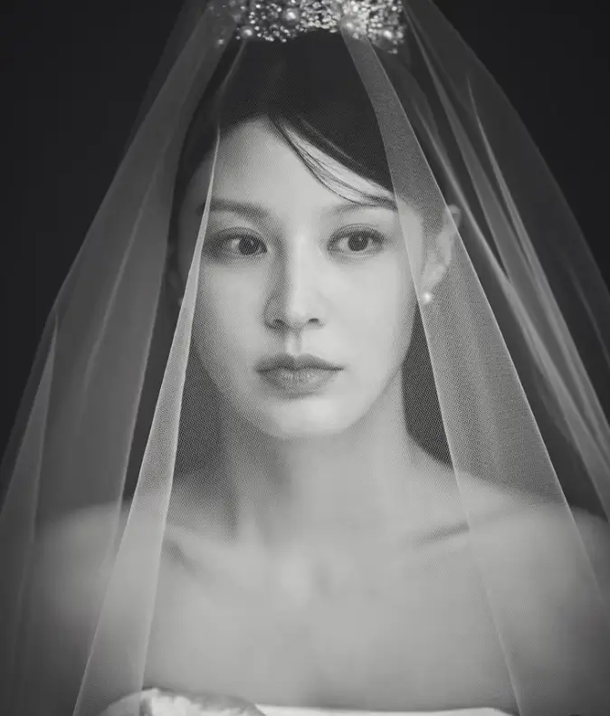 조민