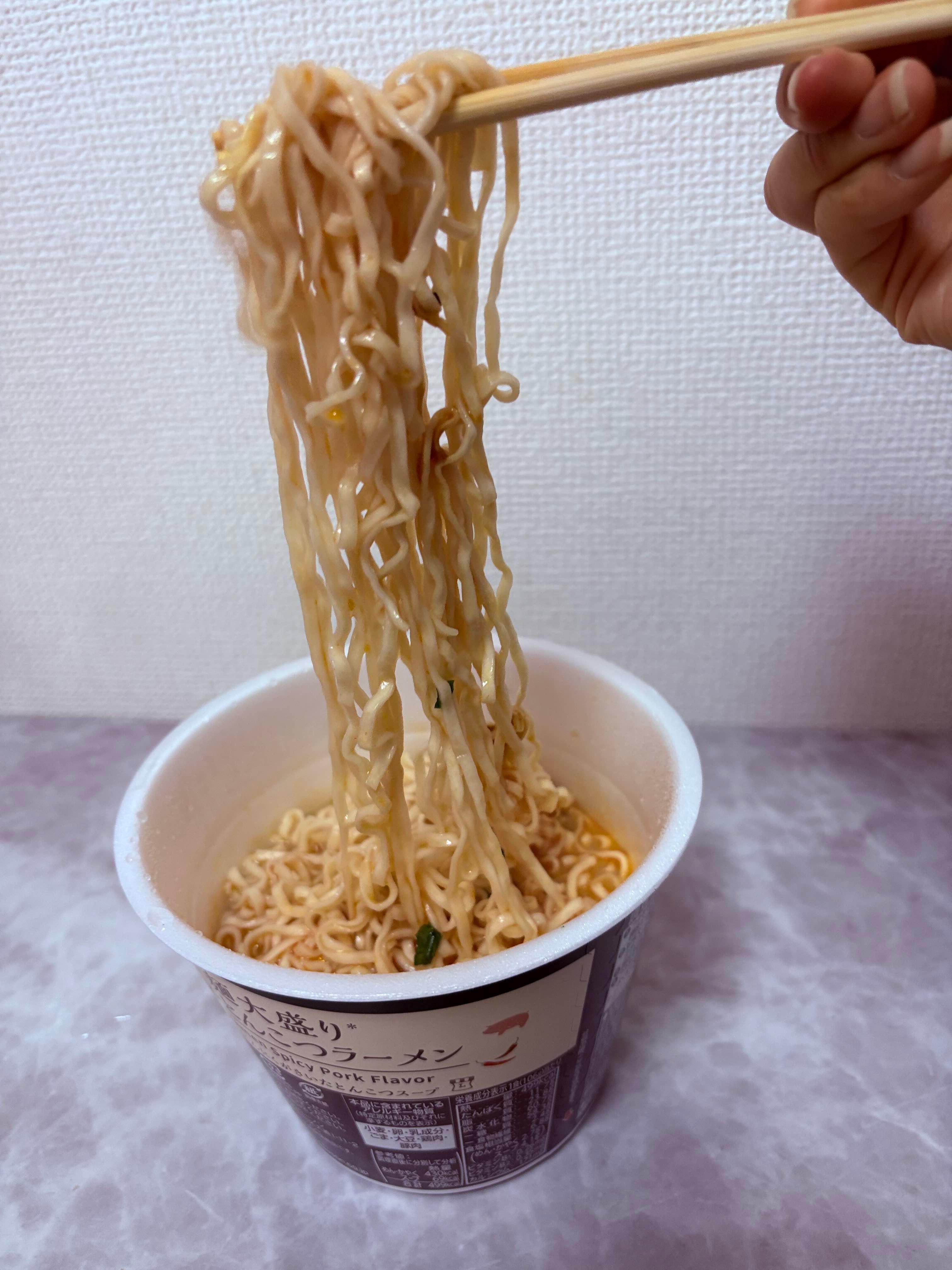 돈코츠라멘 면의 질감