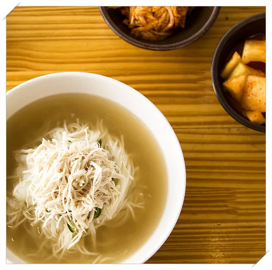 우형준 정미소 닭칼국수