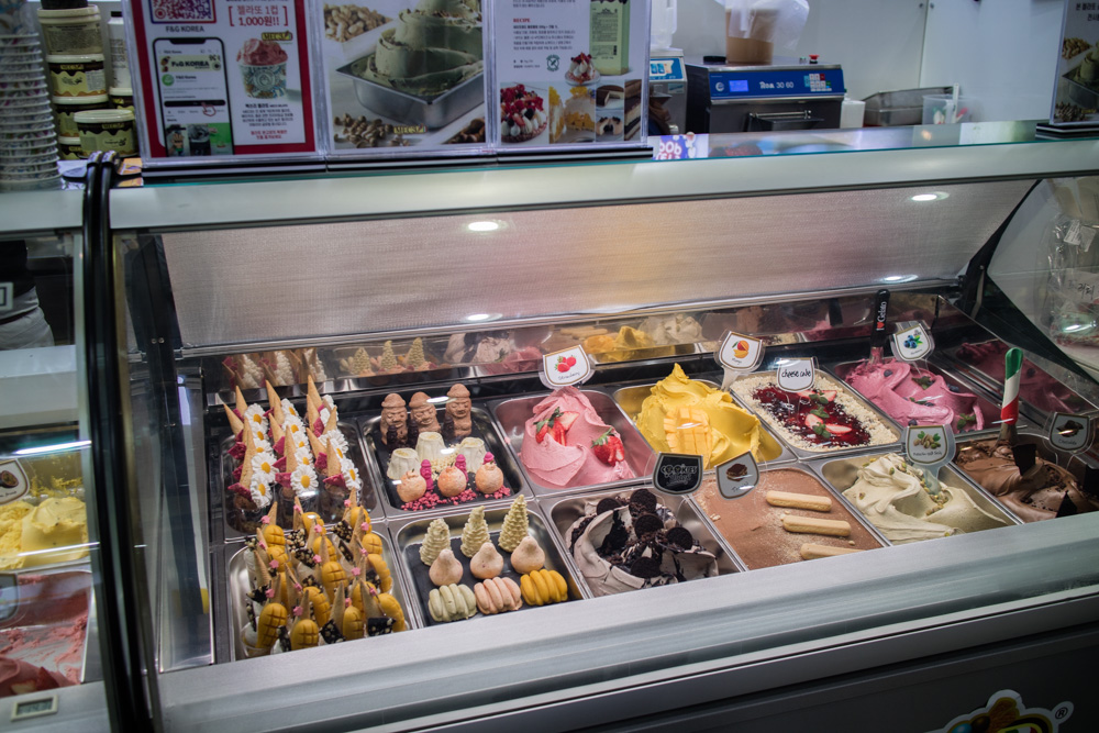 더 웅장해진 2023 카페쇼