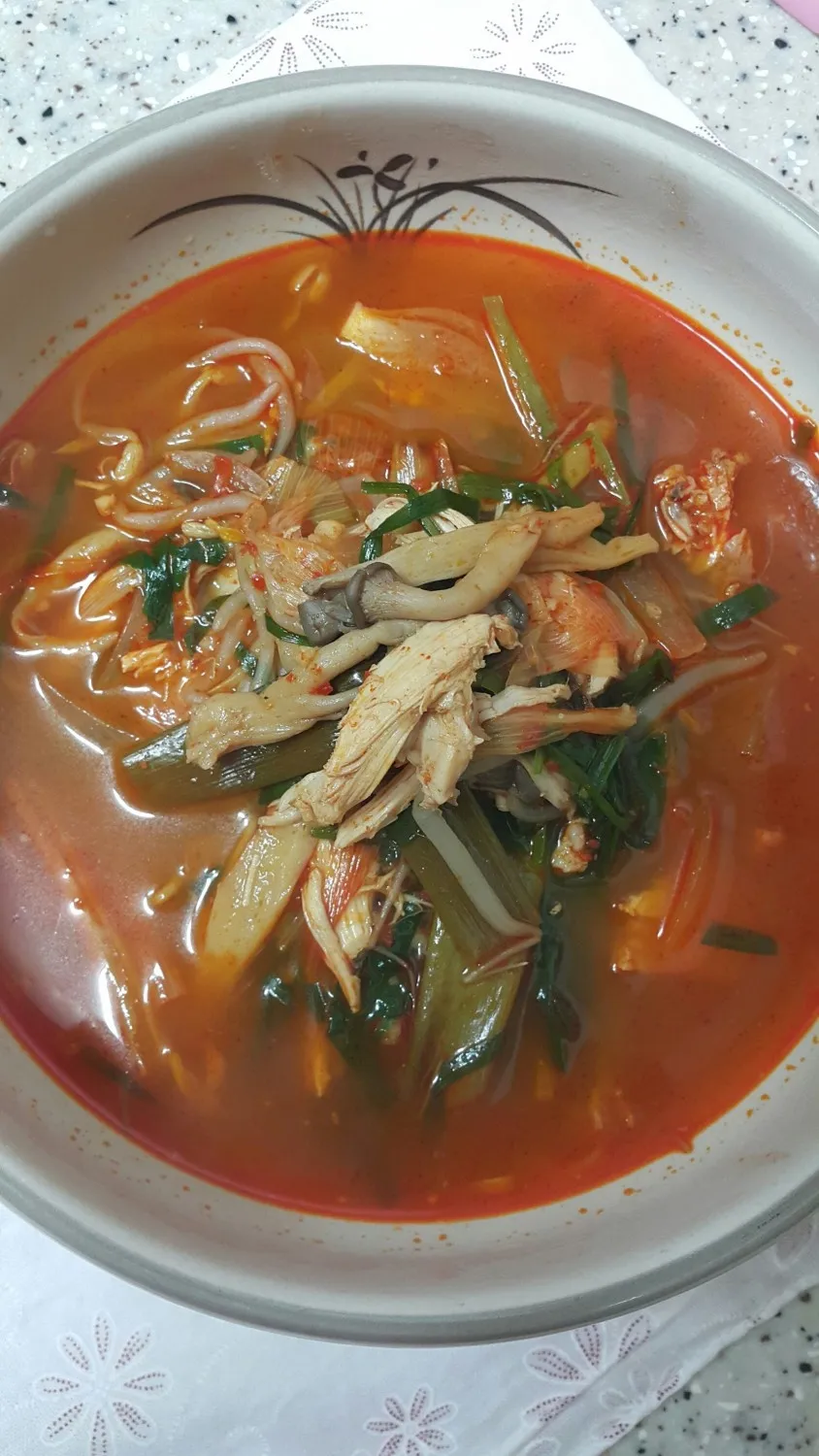 닭개장 맛있게 끓이는 법과 깊은 국물 내는 방법_8