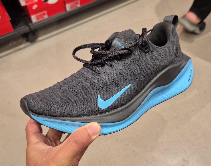 나이키 리액티브 인피니티 런4 부상 방지