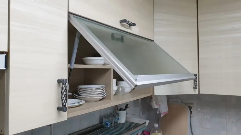 싱크대 쇼바 테스트 모습