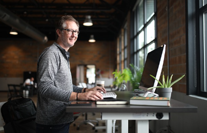 &lsquo;평생 직장&rsquo;은 끝났다? 현대인의 직업 가치관 변화