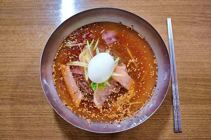 식객 허영만 백반기행 성동구 금호동 금남시장 2대째 57년 전통 노포 서울식 물냉면 맛집