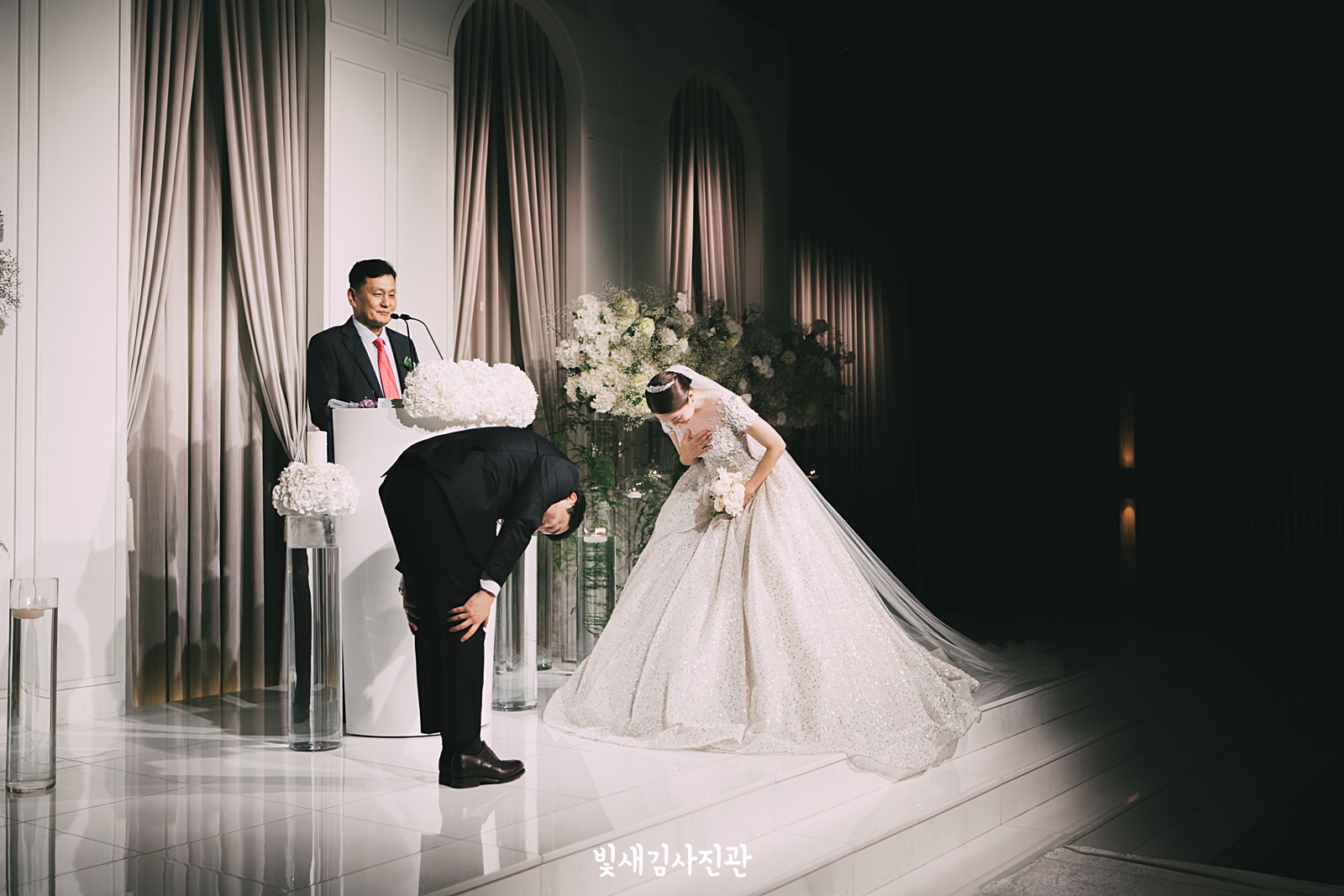 더컨벤션 송파문정 본식스냅 34