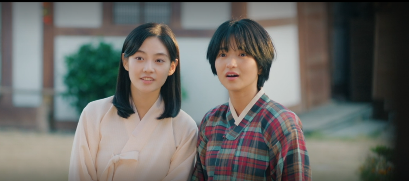 매란 국극단 연구생인 주란과 친해진 정년