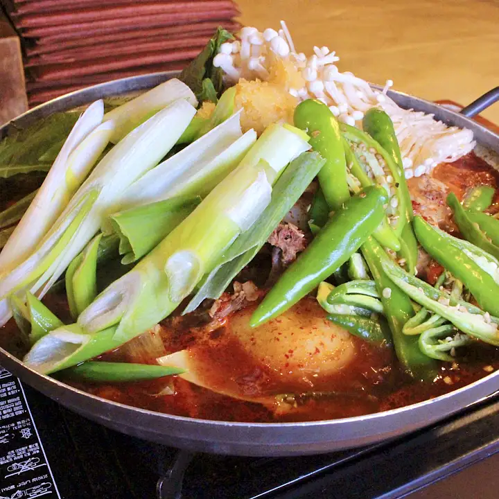 경기 양평 식당 황금 누룽지 닭백숙 간이 쏙 밴 닭볶음탕 맛집 추천