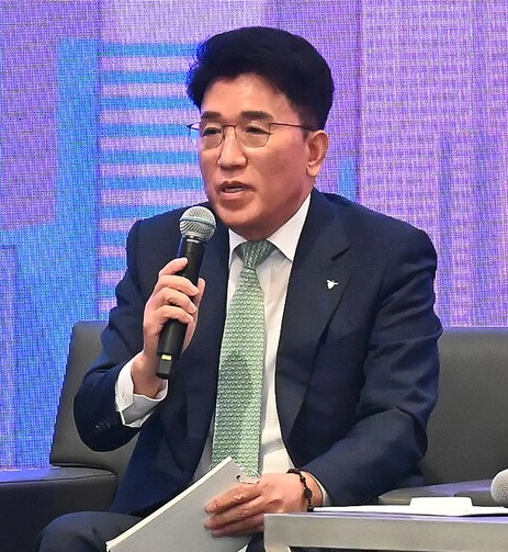 함영주 프로필 나이 고향 학력 경력