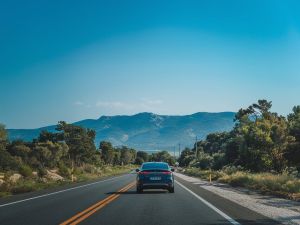 V2X 통신 (Vehicle-to-Everything Communication)