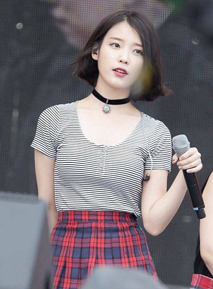 가수-아이유