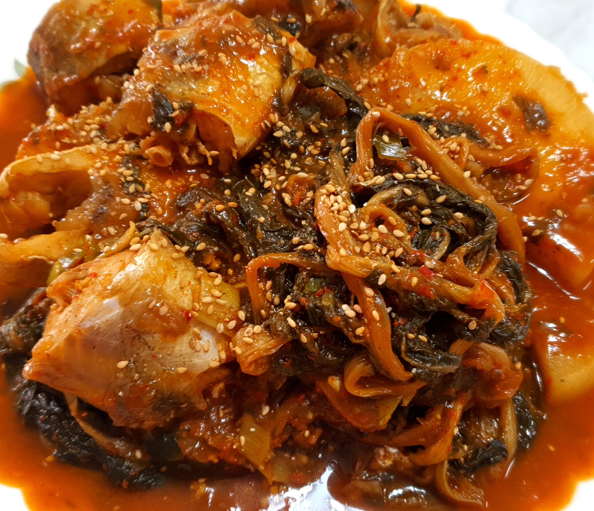 시래기가-푹-익어서-맛있어요.