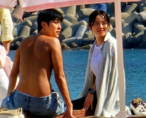 취하는 로맨스 송도 해수욕장