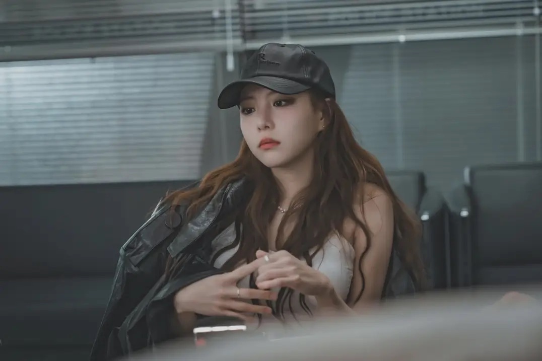 톱스타 레나 역의 이열음 배우