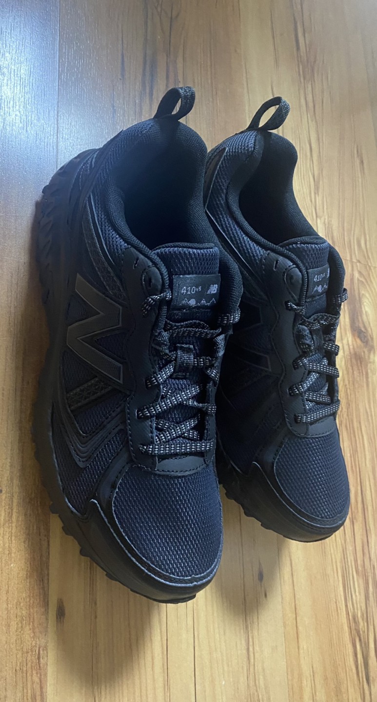 뉴발란스 스니커즈 신발 NBPFCS179K / 410V5 트레일 블랙 (2E)