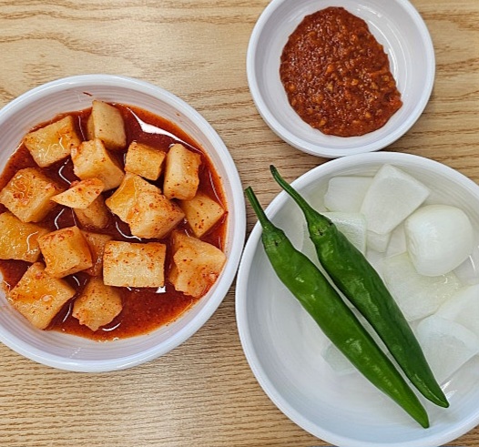 생생정보 한방 삼계탕 9900원